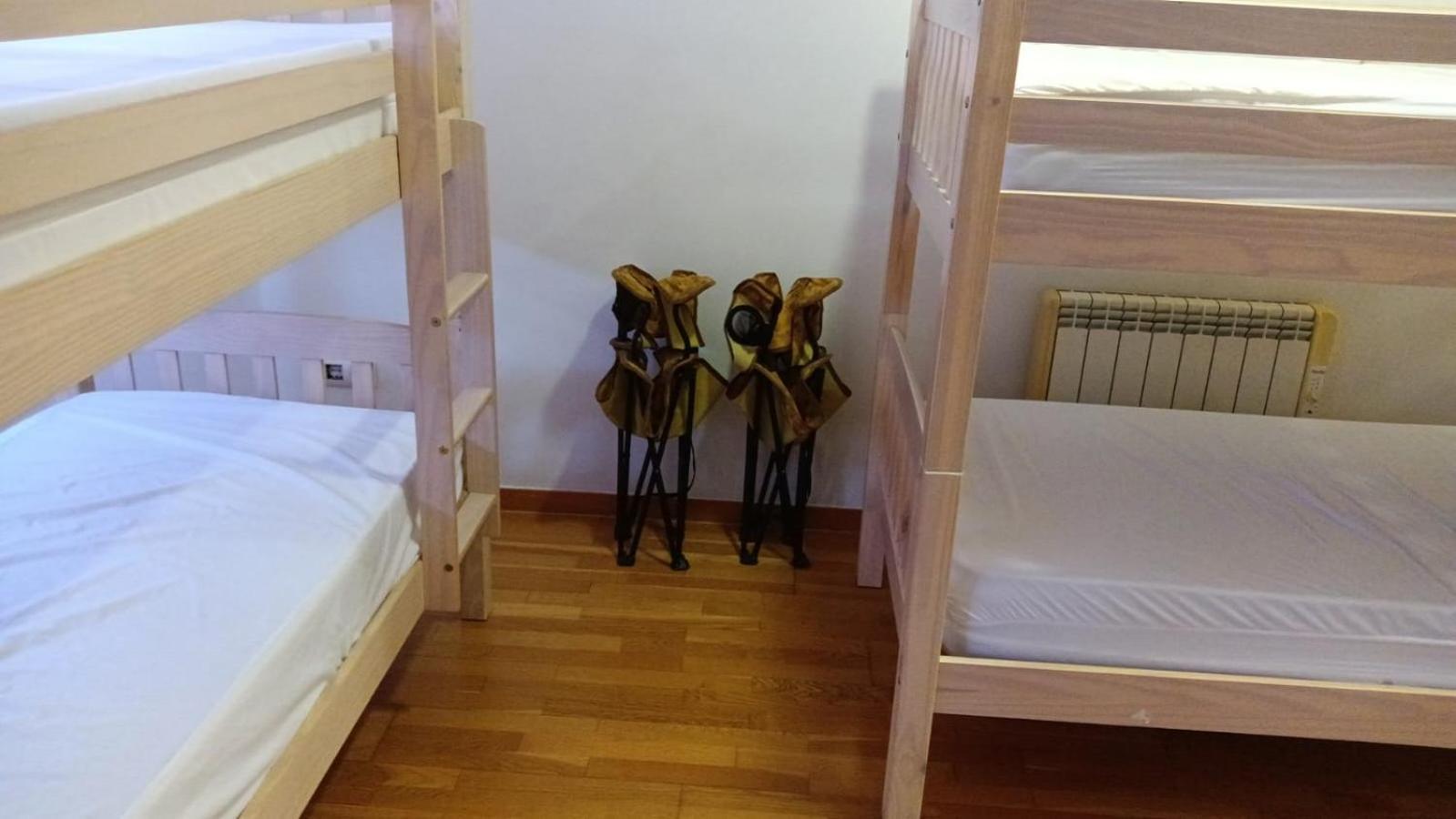 Albergue -Wifi- O Apartamento -No Wifi- Camino Santiago Porrino - En Pleno Centro - City Centre Extérieur photo
